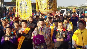 2018麥寮王船祭，掌教教主第65代天師張意將大真人，率眾高功道長蒞醮場，王船開光、壓送王船!